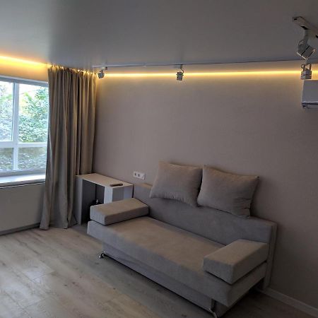 קרופיבניצקי Cozy 75 Apart In Center - 2Х Кімнатна Квартира В Центрі Кропивницького מראה חיצוני תמונה