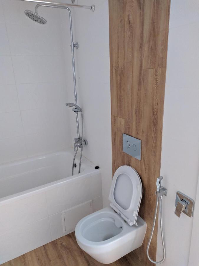 קרופיבניצקי Cozy 75 Apart In Center - 2Х Кімнатна Квартира В Центрі Кропивницького מראה חיצוני תמונה