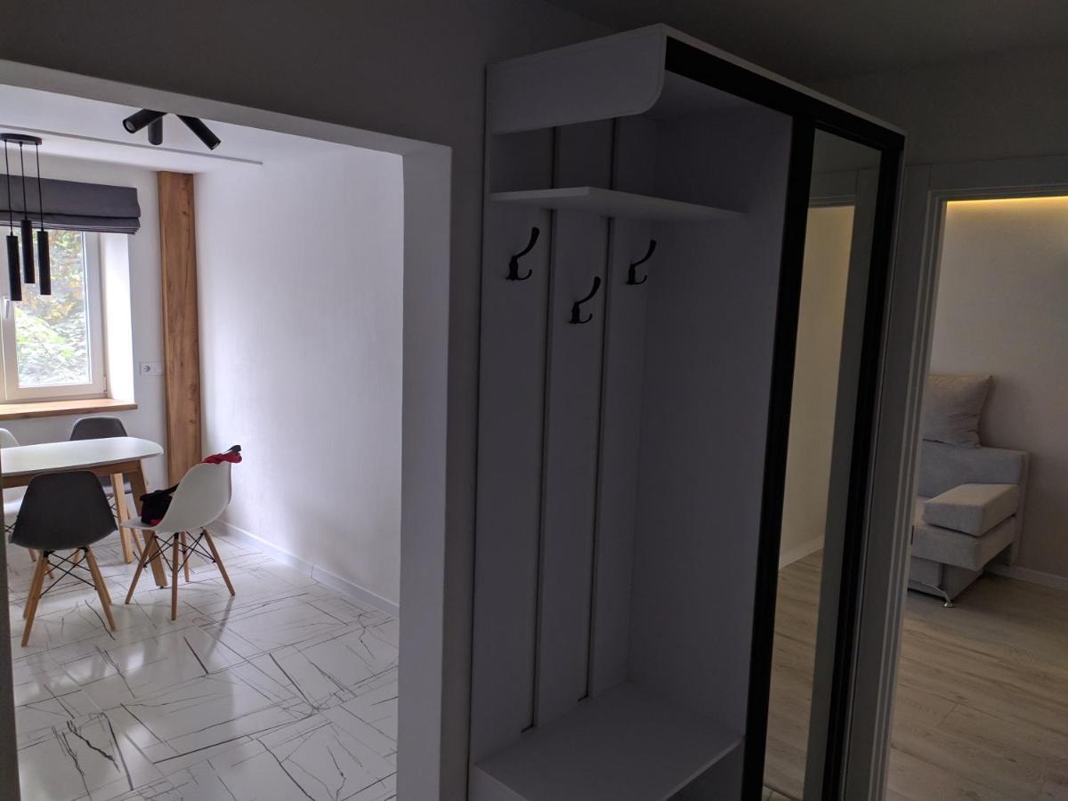 קרופיבניצקי Cozy 75 Apart In Center - 2Х Кімнатна Квартира В Центрі Кропивницького מראה חיצוני תמונה
