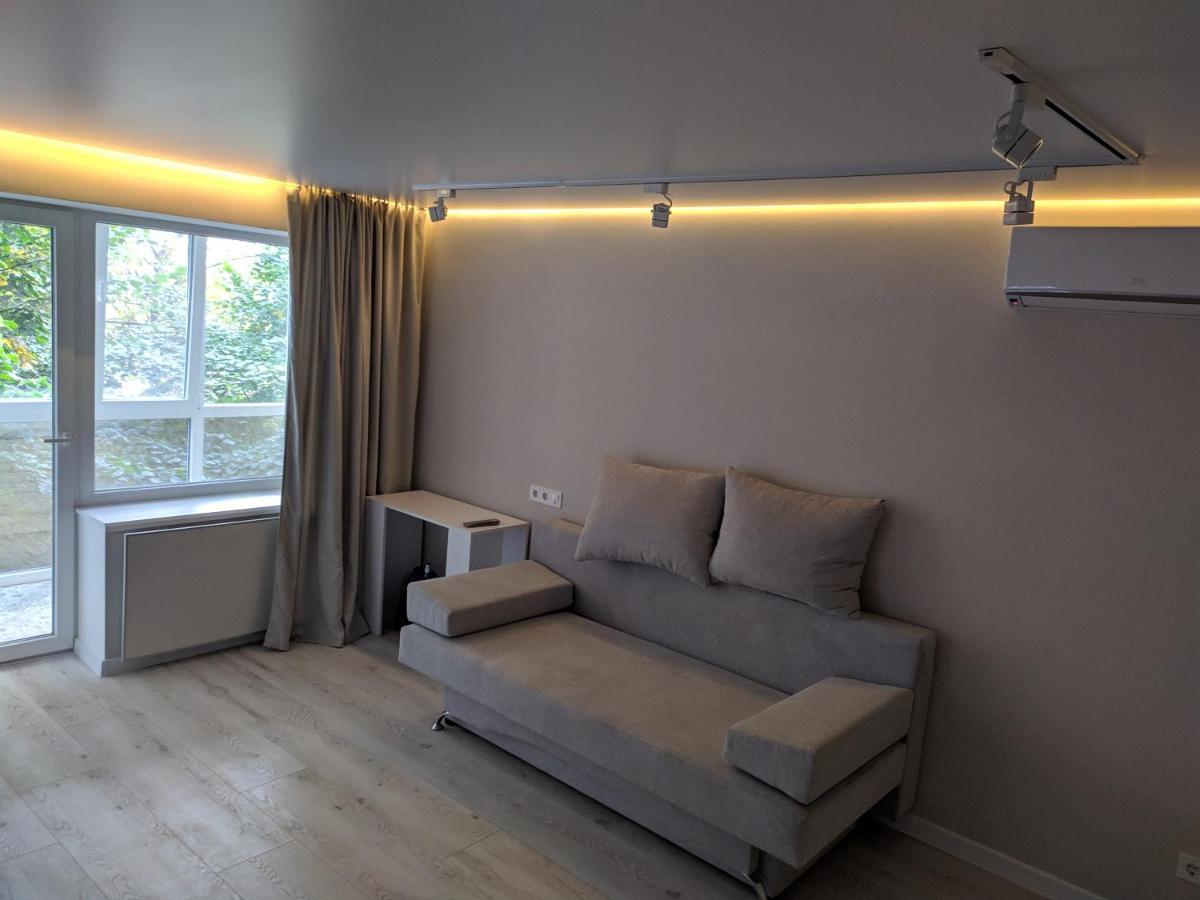 קרופיבניצקי Cozy 75 Apart In Center - 2Х Кімнатна Квартира В Центрі Кропивницького מראה חיצוני תמונה